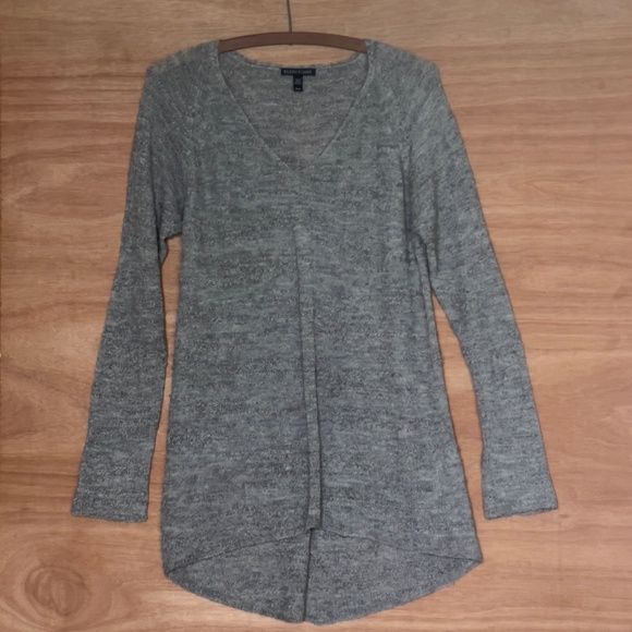 Eileen Fisher gray thin knit v-neck sweater size M baby alpaca nylon wool - Picture 1 of 6